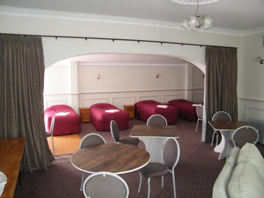 Colonial City Motel ハミルトン エクステリア 写真